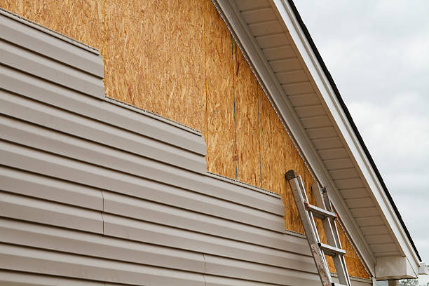 24/7 Emergency Vinyl Siding experts in Granby, CO